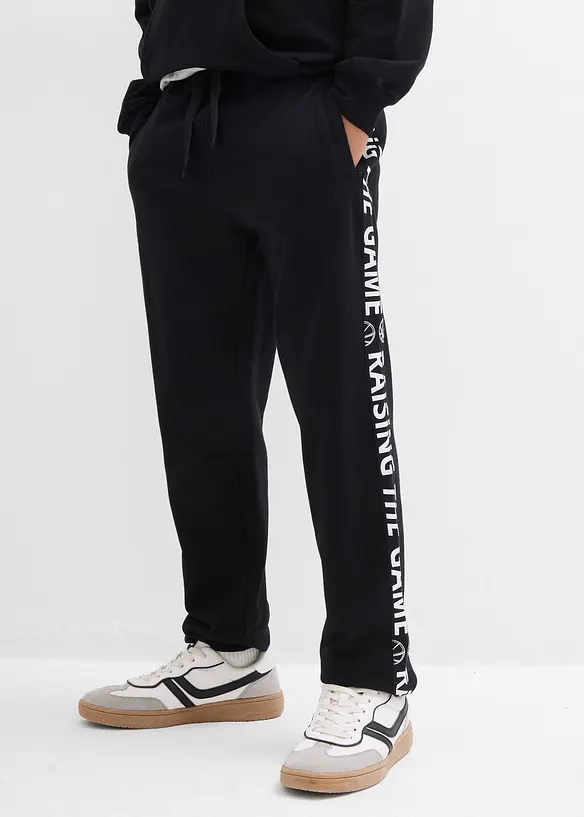 Jogginghose aus reiner Bio-Baumwolle in schwarz von vorne - bonprix