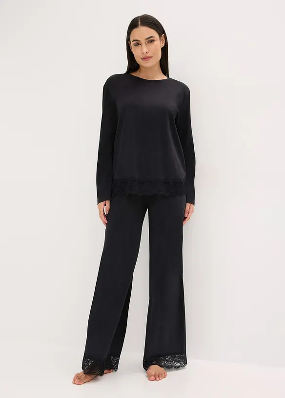 Pyjama aus weicher Baumwolle in schwarz von vorne (Totalaufnahme) - bonprix
