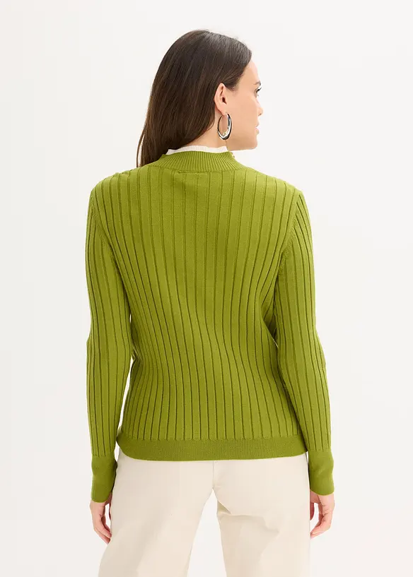 Gerippter Feinstrickpullover mit Viskose in 2 in 1 Optik in grün von hinten (im Anschnitt) - bonprix