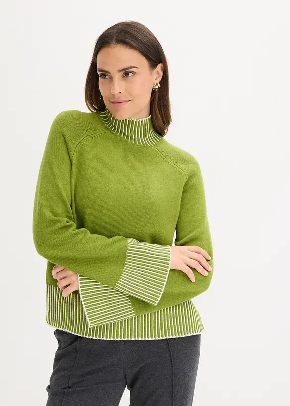 Stehkragenpullover aus weichem Kaschmir-Mix in grün von vorne (im Anschnitt) - bonprix