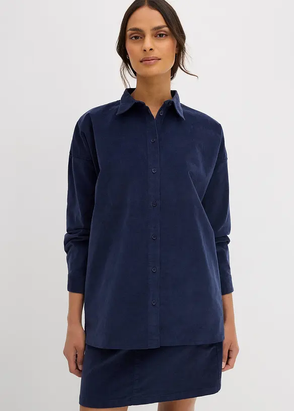 Oversize Cordhemd in blau von vorne (im Anschnitt) - bonprix
