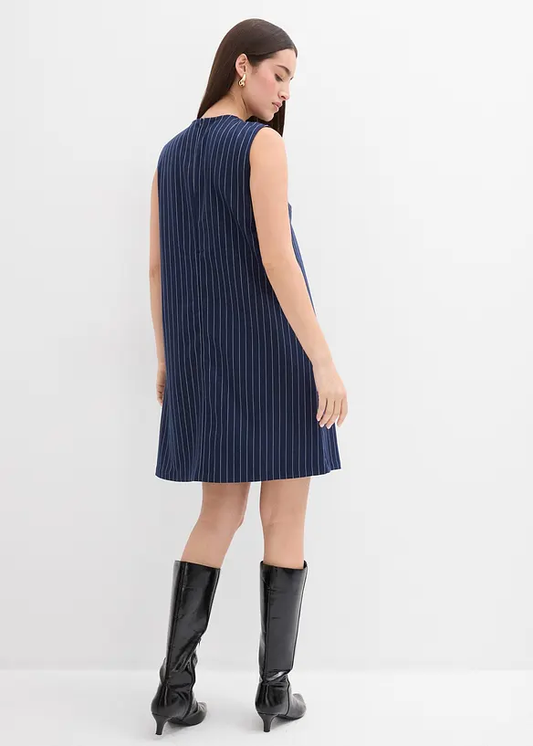 Nadelstreifen Minikleid aus Viskose-Mix in blau von hinten (Totalaufnahme) - bonprix Nadelstreifen Minikleid aus Viskose-Mix in blau von hinten (Totalaufnahme) - bonprix