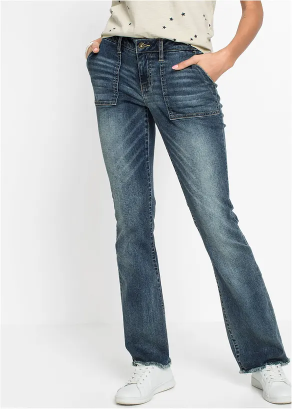 Bootcut-Jeans Mid Waist in blau von vorne - bonprix