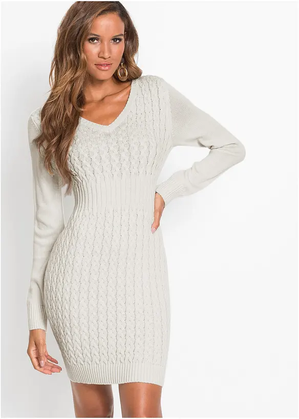 Strickkleid mit Zopfmuster in weiß von vorne (Totalaufnahme) - bonprix