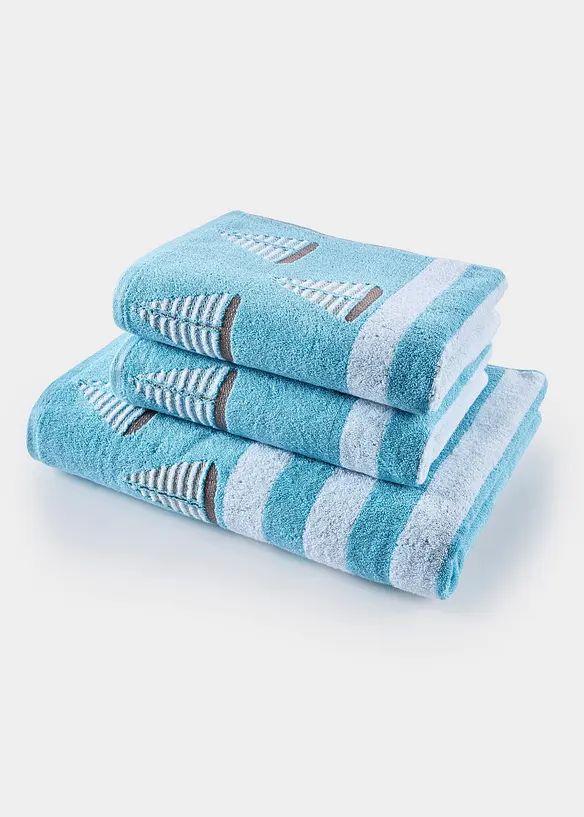 Baumwoll-Handtuch mit Bootmotiv in blau - bonprix