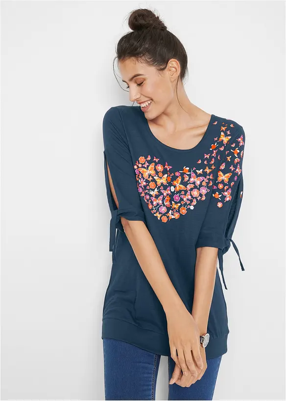 Baumwoll-Shirt, halbarm in blau von vorne (im Anschnitt) - bonprix