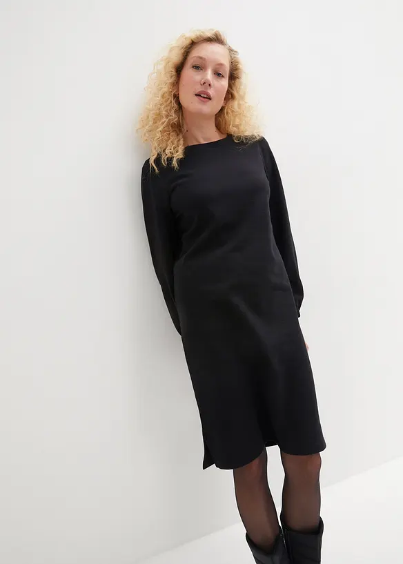 Sweatkleid mit Ballonärmeln und Schlitz in schwarz von vorne (Totalaufnahme) - bonprix