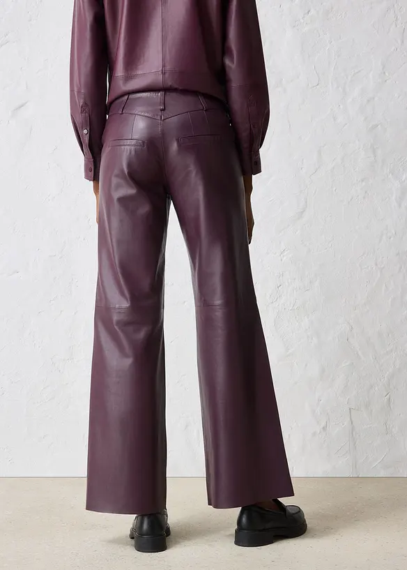 Lammnappa-Marlenehose in rot von hinten - bonprix
