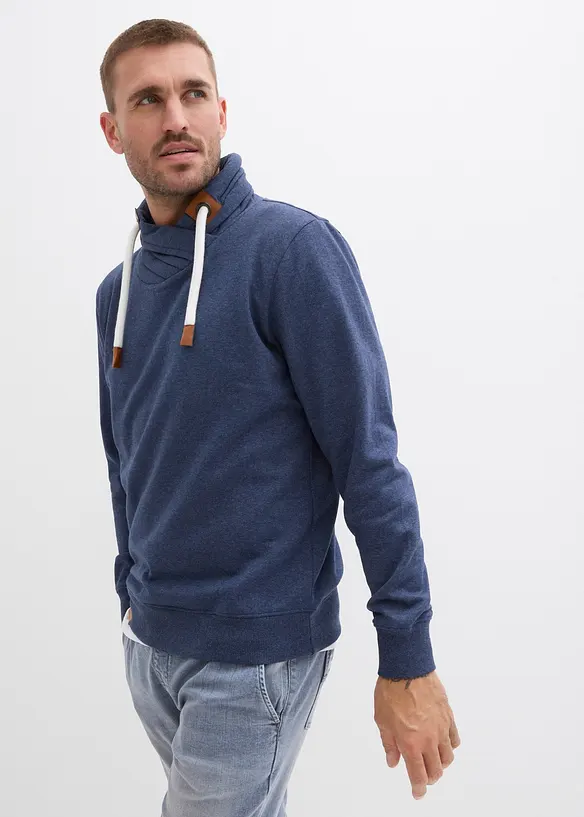 Schalkragen-Sweatshirt mit Lederimitat Details in blau von vorne (im Anschnitt) - bonprix