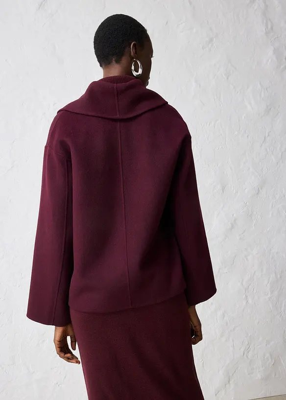 Oversize Jacke aus weichem Woll-Mix in rot von hinten (im Anschnitt) - bonprix