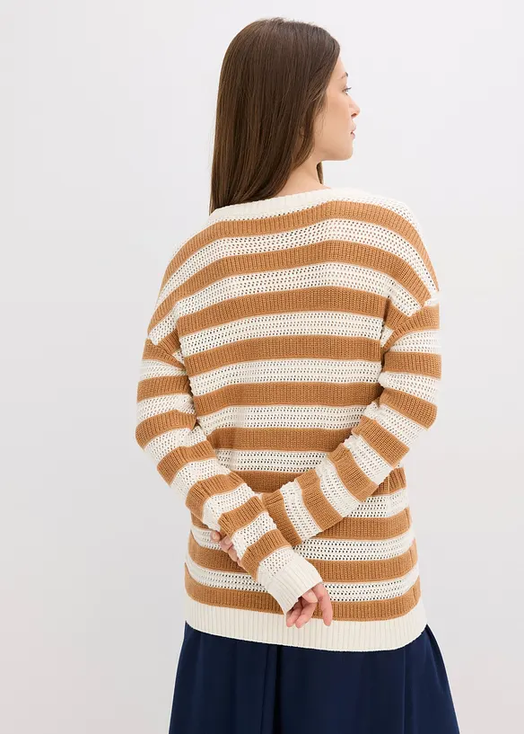 Oversize-Pullover aus reiner Baumwolle in braun von hinten (im Anschnitt) - bonprix