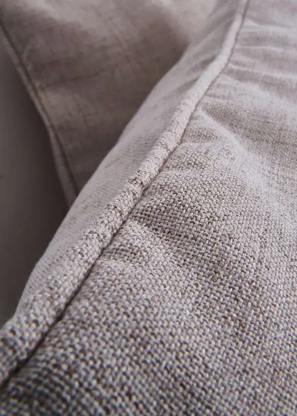 Kissenbezug inkl.Füllung mit Struktur (2er Pack) in beige (Detailaufnahme) - bonprix