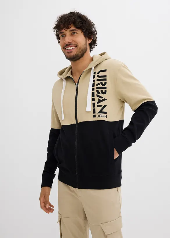 Kapuzen-Sweatjacke aus reiner Bio-Baumwolle in beige von vorne (im Anschnitt) - bonprix