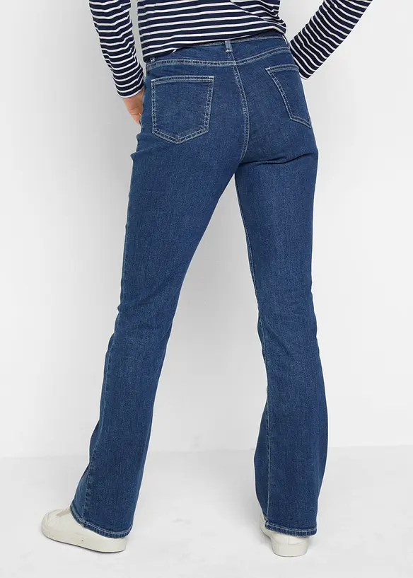 Bootcut Jeans Mid Waist, Bio-Baumwolle in blau von hinten - bonprix