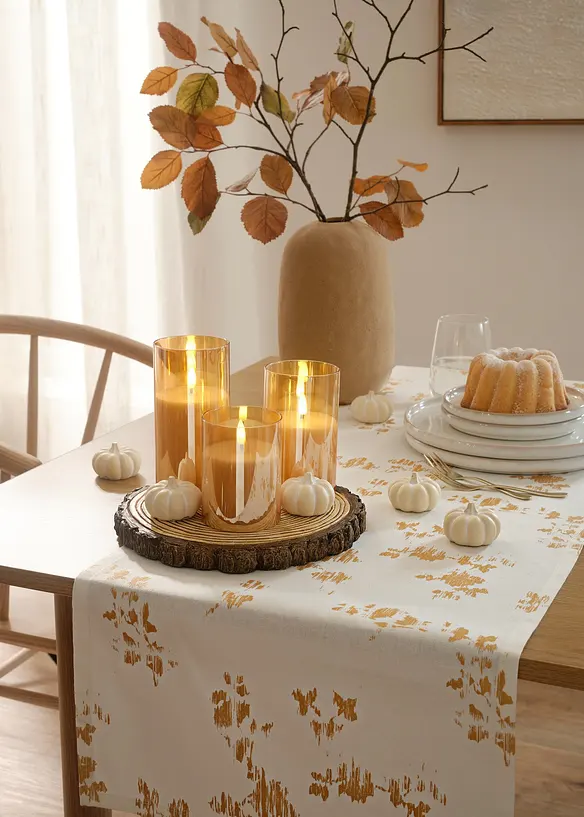 LED-Objekt mit LED Kerzen (3-tlg. Set) in gold (Ambiente) - bonprix