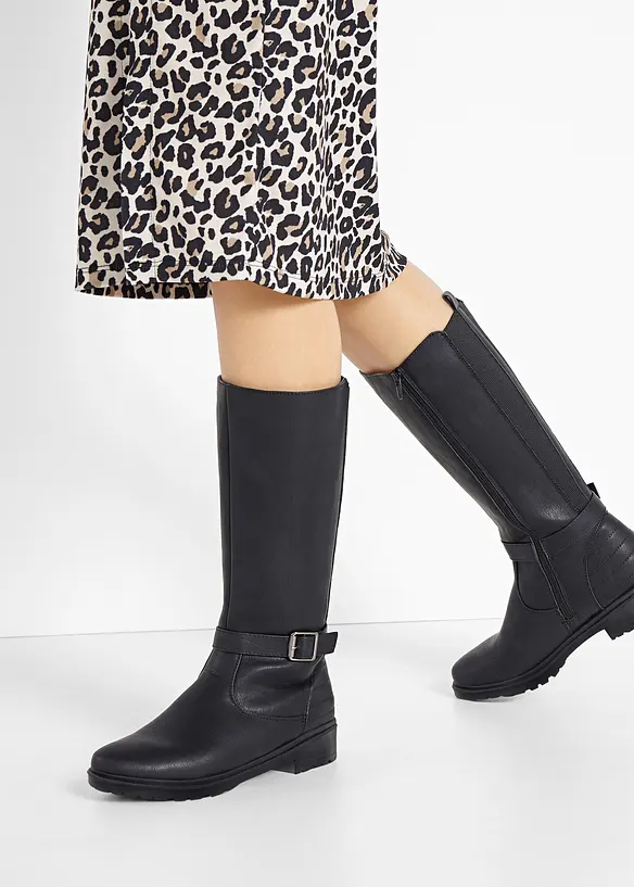 Stiefel in schwarz - bonprix