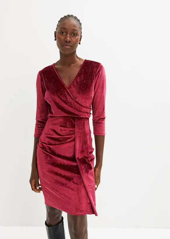 Minikleid in rot von vorne (Totalaufnahme) - bonprix Minikleid in rot von vorne (Totalaufnahme) - bonprix