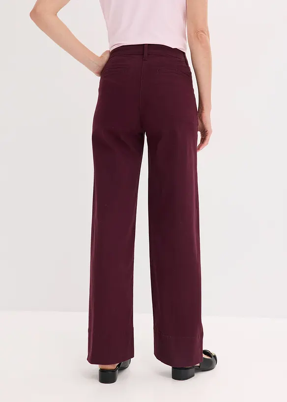 Twillhose mit Biese und Leistentasche in rot von hinten - bonprix