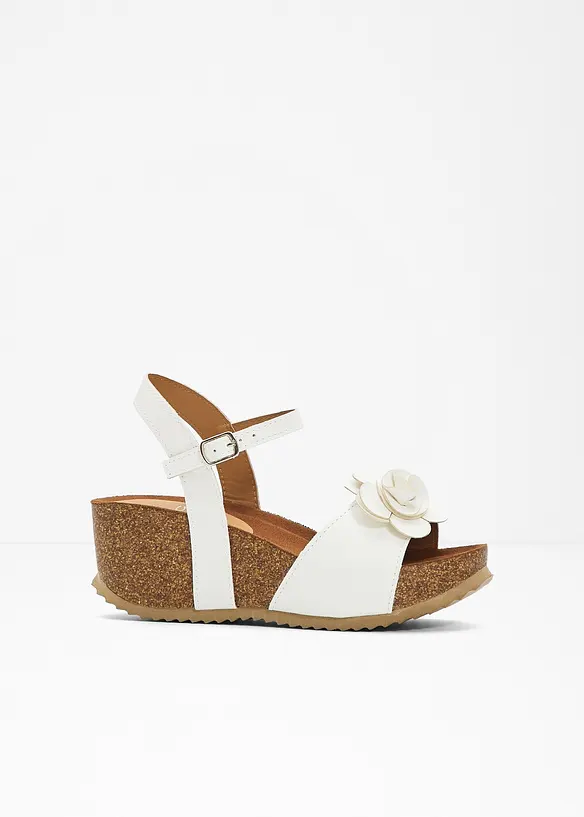 Keilsandaletten mit Blüten in weiß von vorne - bonprix