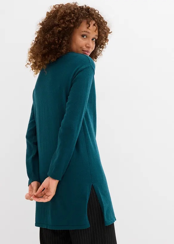 Longpullover mit recycelter Baumwolle in grün von hinten (im Anschnitt) - bonprix Longpullover mit recycelter Baumwolle in grün von hinten (im Anschnitt) - bonprix