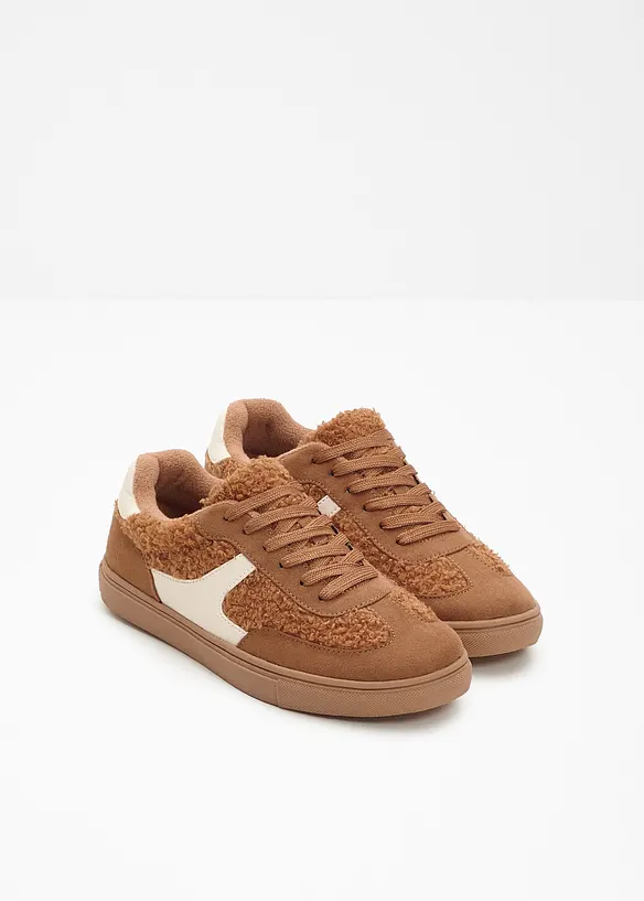 Gefütterter Sneaker im Retrolook in braun - bonprix