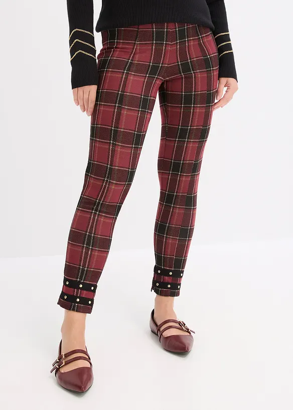 Jeggings mit Goldnieten in rot von vorne - bonprix Jeggings mit Goldnieten in rot von vorne - bonprix