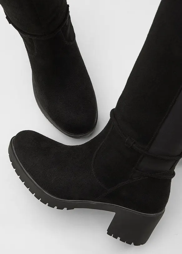 Stiefel in schwarz - bonprix