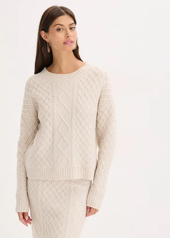 Pullover in beige von vorne (im Anschnitt) - bonprix