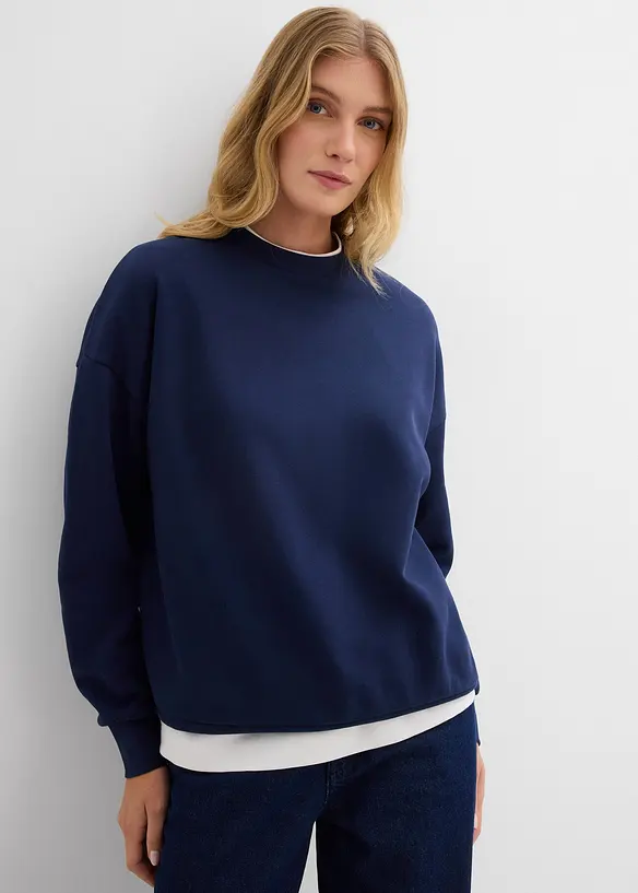 Oversize-Sweatshirt aus reiner Bio-Baumwolle in blau von vorne (im Anschnitt) - bonprix Oversize-Sweatshirt aus reiner Bio-Baumwolle in blau von vorne (im Anschnitt) - bonprix