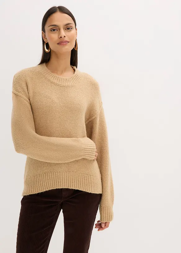 Oversize Feinstrickpullover in beige von vorne (im Anschnitt) - bonprix