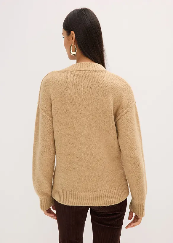 Oversize Feinstrickpullover in beige von hinten (im Anschnitt) - bonprix