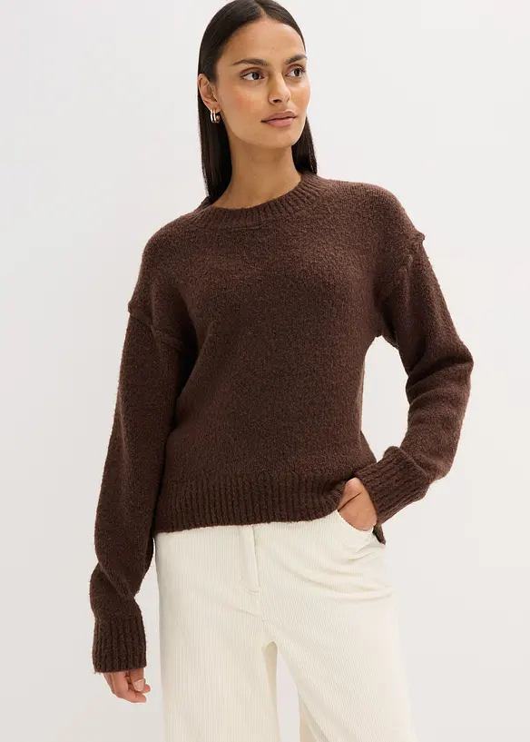Oversize Feinstrickpullover in braun von vorne (im Anschnitt) - bonprix