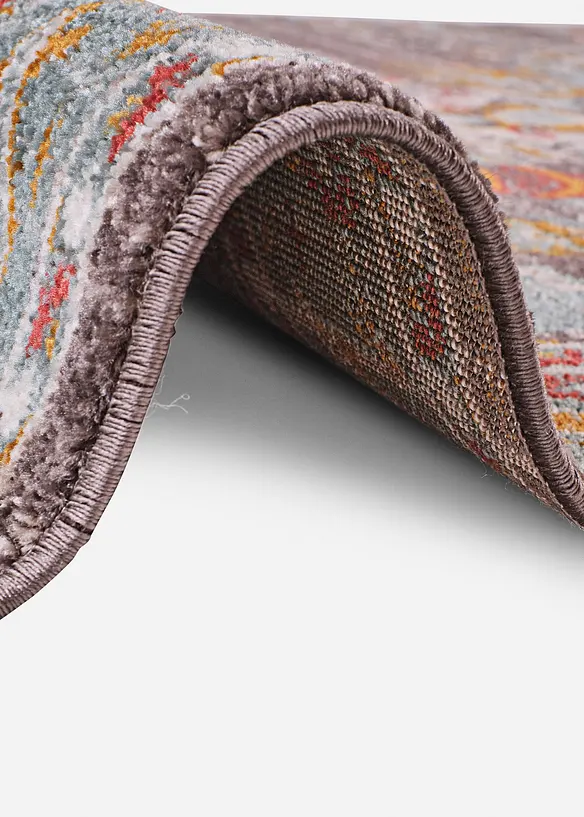 Teppich mit orientalischer Musterung in braun (Detailaufnahme) - bonprix