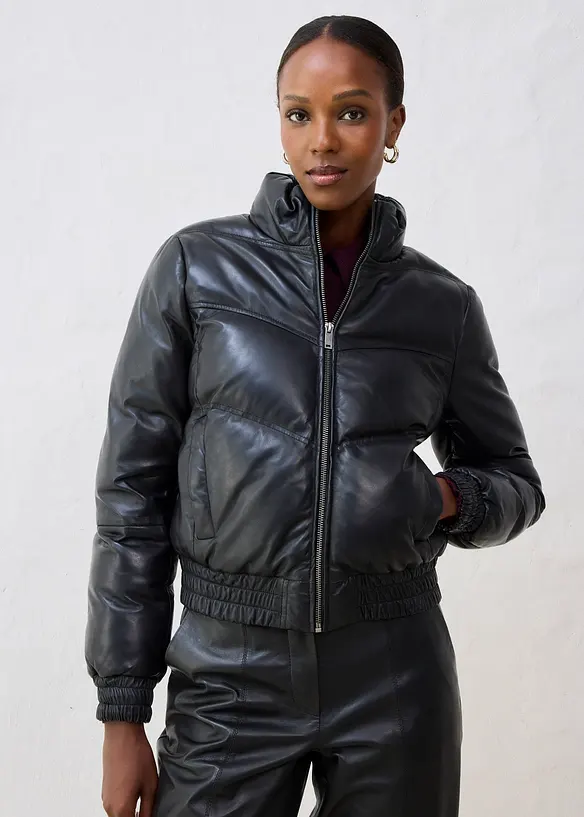 Leder-Steppjacke aus Lammnappa in schwarz von vorne (im Anschnitt) - bonprix