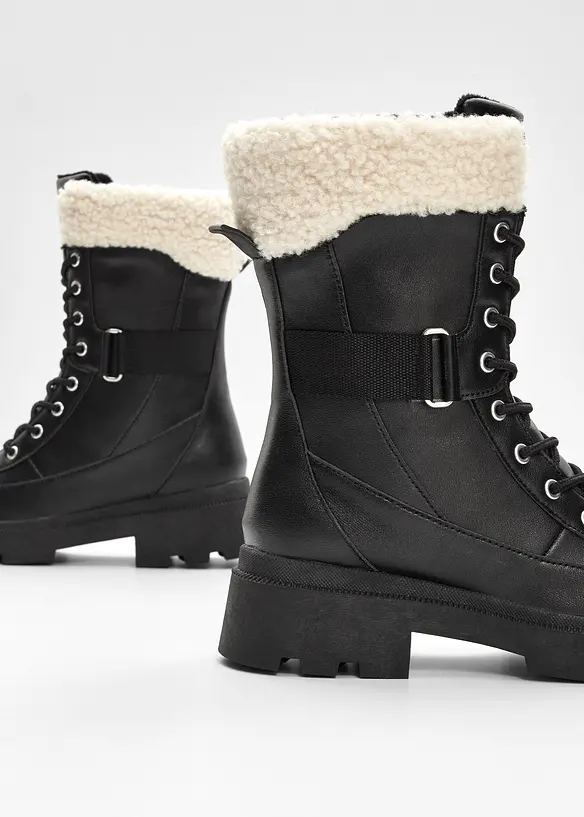 Gefütterte Schnürboots in schwarz - bonprix