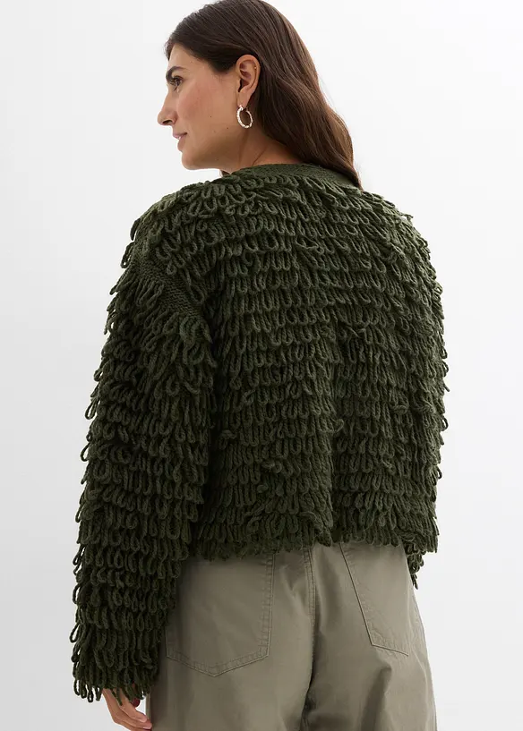 Grobstrickjacke in grün von hinten (im Anschnitt) - bonprix