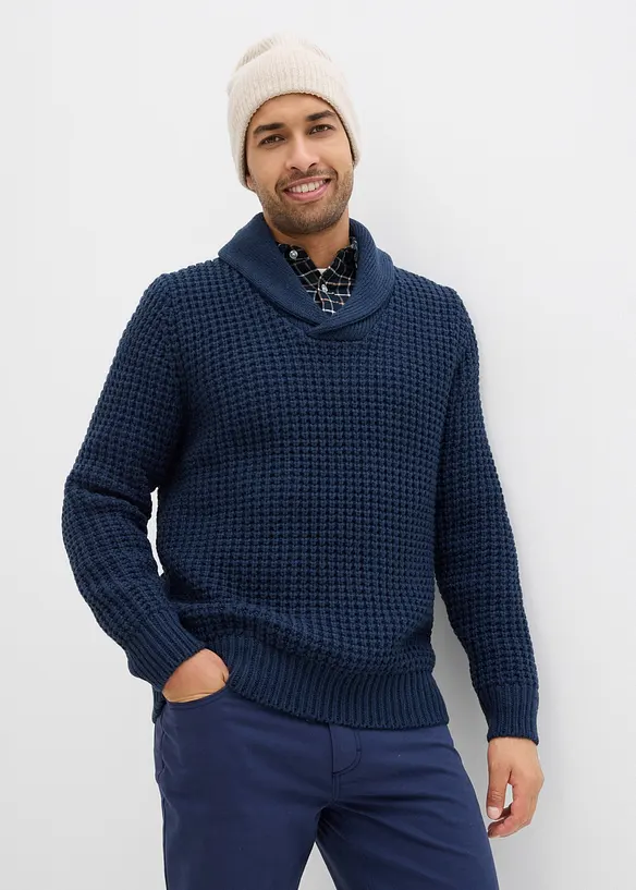 Grobstrick-Schalkragenpullover mit Waffelstruktur in blau von vorne (im Anschnitt) - bonprix