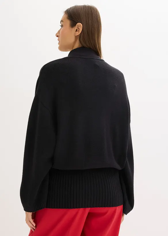 Oversize-Pullover aus softem Viskose-Mix in schwarz von hinten (im Anschnitt) - bonprix
