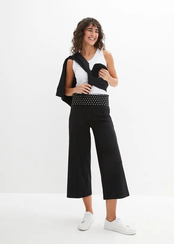 Loungewear Culotte mit Bequembund in schwarz im Look von vorne (Totalaufnahme) - bonprix