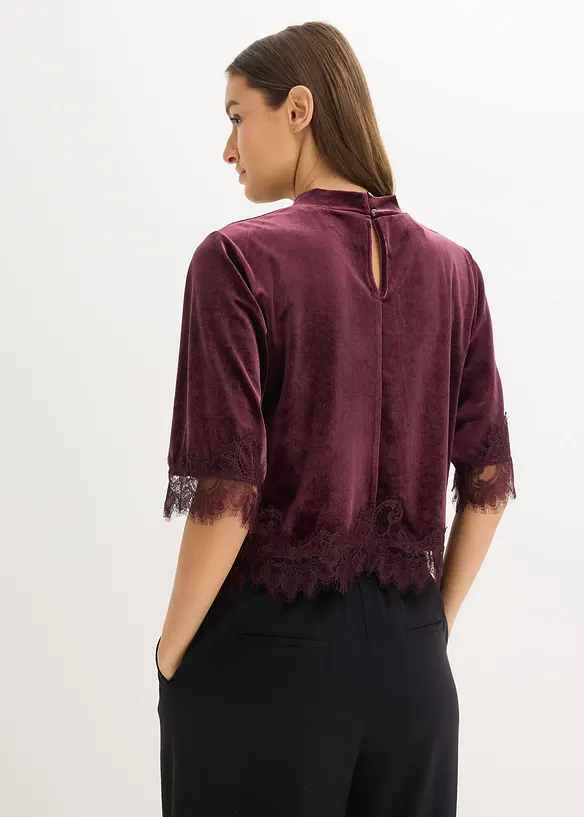 Samtshirt mit Spitze in rot von hinten (im Anschnitt) - bonprix