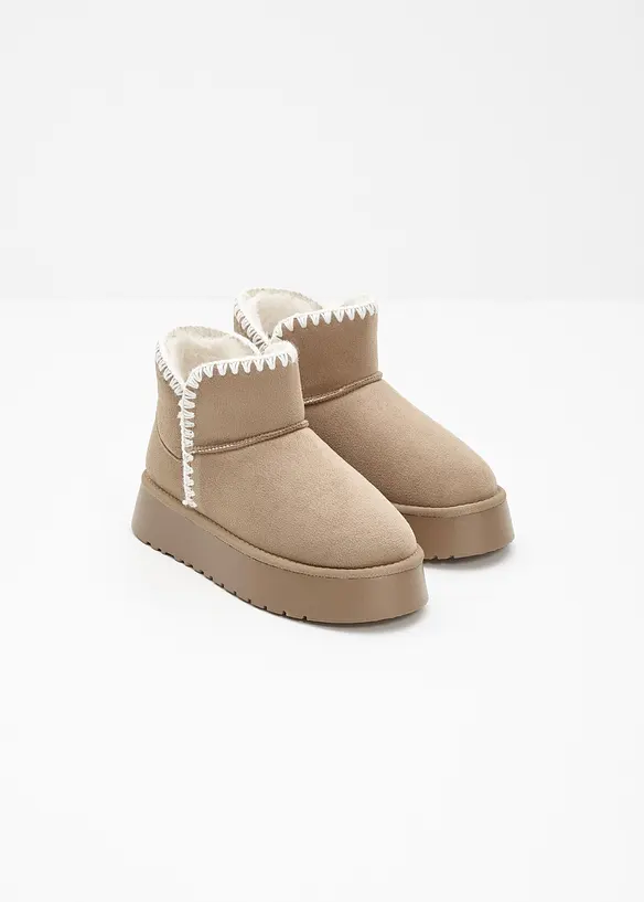 Gefütterte Plateau-Boots in beige - bonprix