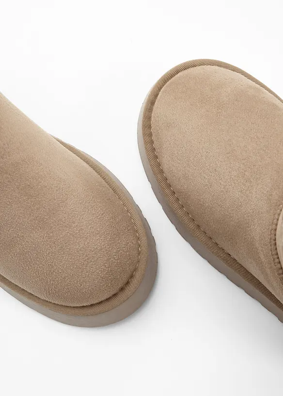 Gefütterte Plateau-Boots in beige - bonprix