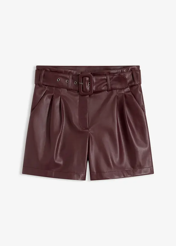Lederimitat-Shorts mit Gürtel in rot von vorne - bonprix