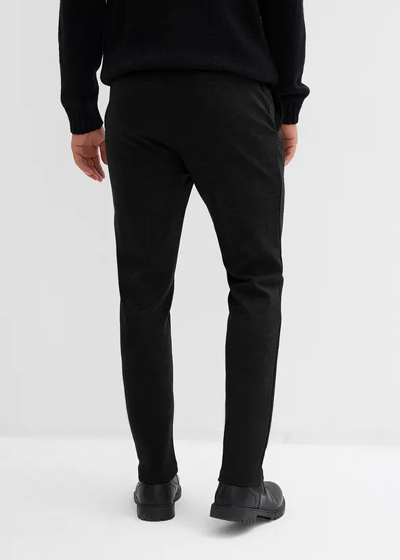 Super-Stretchhose mit Komfortbund, Slim Fit in schwarz von hinten - bonprix