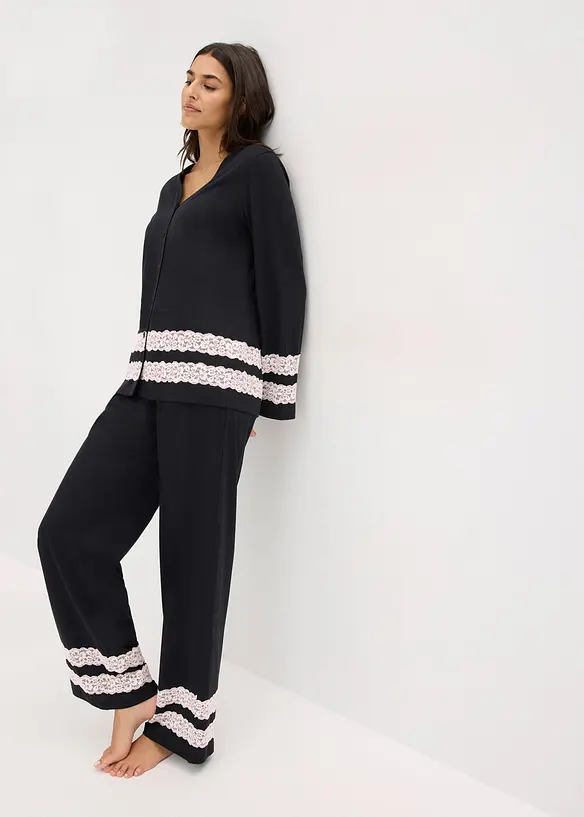 Pyjama aus softem Viskose-Mix in schwarz im Look von vorne (Totalaufnahme) - bonprix