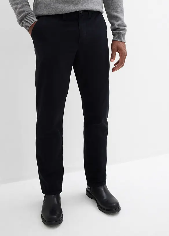 Regular-Fit Chinohose aus reiner Baumwolle, Straight in schwarz von vorne - bonprix