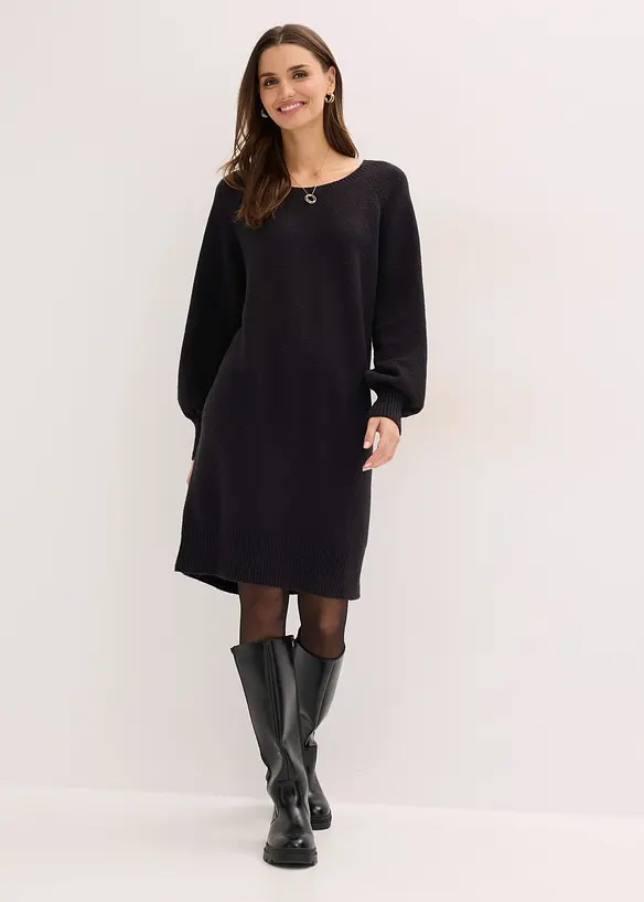 Kurzes Strickkleid in schwarz von vorne (Totalaufnahme) - bonprix