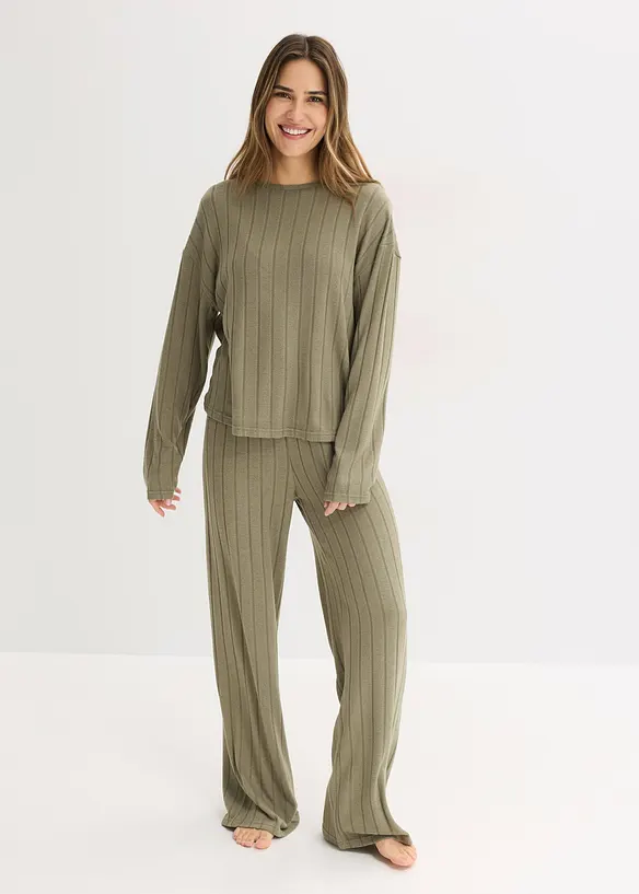 Loungewear Hausanzug aus weicher Rippe in grün von vorne (Totalaufnahme) - bonprix
