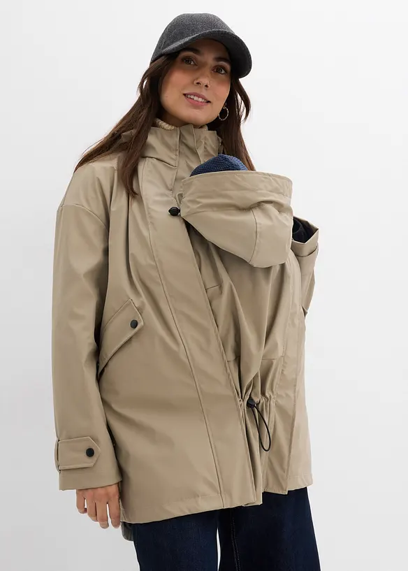 6-in-1 wasserabweisende Umstandsjacke mit Trageeinsatz und herausnehmbarer Fleecejacke in braun von vorne (im Anschnitt) - bonprix