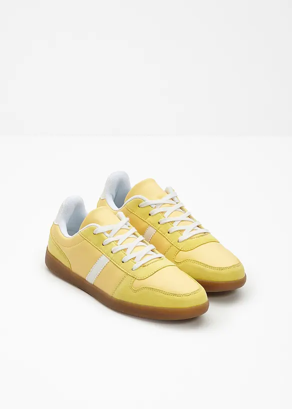 Sneaker im Retrolook in gelb - bonprix